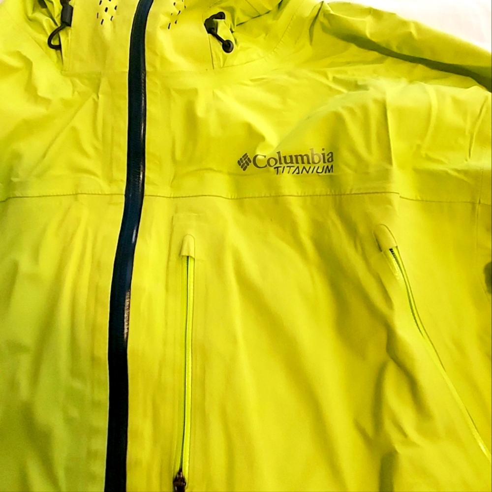 Columbia interchange titanium yellow shell